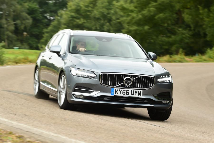  Volvo V90 D5 Inscription 2016 года  (UK) (фото 5 из 16)